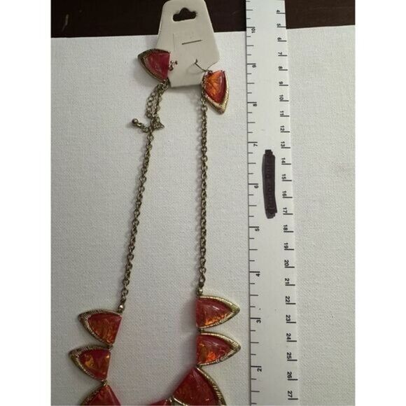 Women's Pink Lava Gold Tone Pointed Drop Statement Necklace & Matching Earrings - Picture 5 of 6